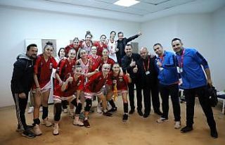Turgutlu Belediyespor potada farklı başladı