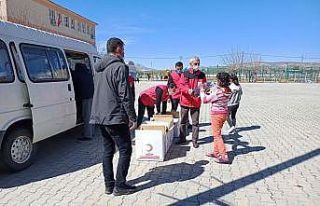 Türk Kızılayı Dicle temsilciliğinden öğrencilere...