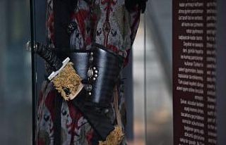 Türklerin kıyafet zenginliği bu sergide