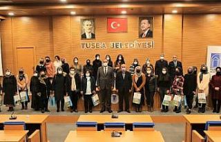 Tuşba Belediyesinden kadın personellere ‘8 Mart’...