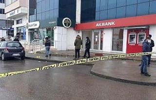 Tuzla’da banka kuyruğunda tartışma kanlı bitti