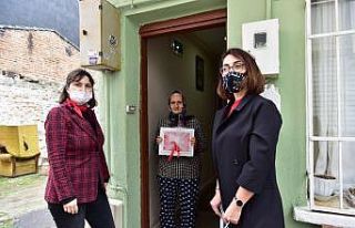 Tuzlalı şehit ailelerine Çanakkale Zaferi dolayısıyla...