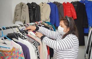 Üçüncü sosyal market Sarımsaklı’ya yapıldı