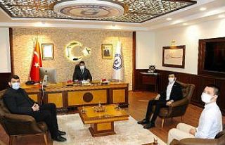 ÜNİAK İl Temsilcisi Rektör Aldemir ile görüştü