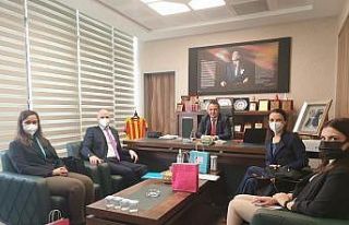 UNICEF Türkiye Direktörü Dominicis’in Kilis temasları