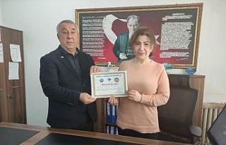 Ünsal’dan Parlar’a teşekkür belgesi
