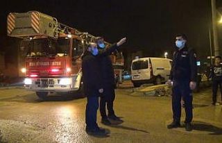 Unutkan vatandaş evine itfaiye merdiveni ile girdi