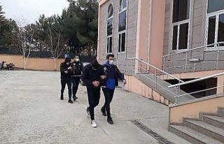 Uyuşturucu operasyonuna 2 tutuklama