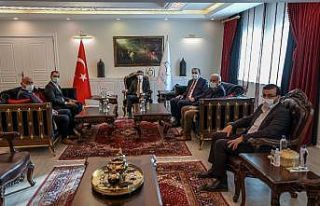Üzümlü Sınır Kapısı’nın açılması Vanlı...