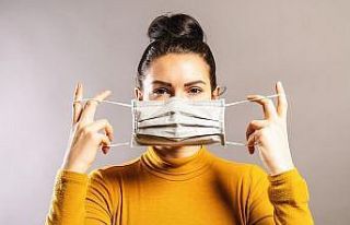 Uzun süre maske kullanımı ciltte tahrişe ve yağlanmaya...