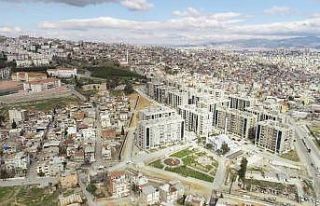 Uzundere Karabağlar’ın örnek mahallesine dönüşüyor