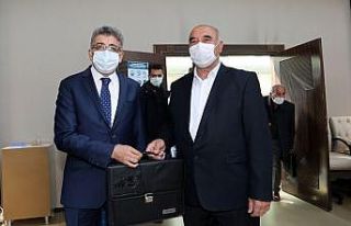 Vali Bilmez muhtarlarla bir araya geldi