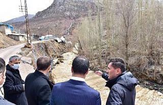 Vali Yardımcısı Kumbasar sel bölgesinde