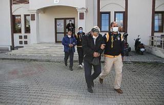 Vatandaşları 2,5 milyon TL dolandırdıkları iddiasıyla...