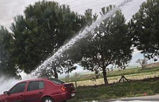 Yanan otomobilin imdadına yangından dönen arazöz...