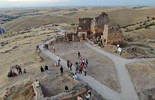 Yasaklar kalktı Zerzevan Kalesi 7 günde 5 bin ziyaretçi...