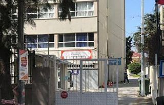 Yeni atandığı okulun ilk gününde kalp krizi geçiren...