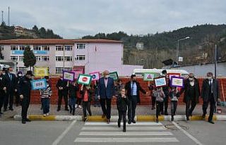 Yenice’de yaya geçitlerinde kırmızı çizgi dönemi...