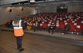 Yenişehir Belediyesi personeline afet farkındalık...