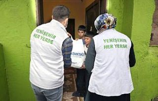 Yenişehir Belediyesinden 360 çocuğa giyim yardımı