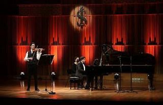 Yiğit Karataş İş Sanat’ın Mart ayı konser...