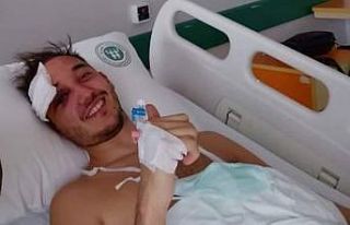 Yoğun bakımdaki futbolcu hayati tehlikeyi atlattı