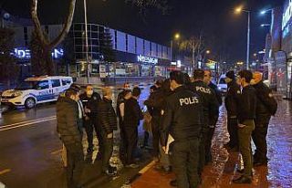 Yol verme kavgasında kan aktı, yaralılar çalıştıkları...