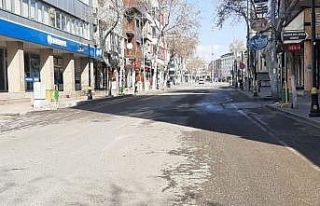 Yüksek riskli iller arasındaki Adıyaman’da cadde...