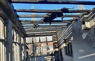 Yüksekova’da yangın evi küle döndürdü