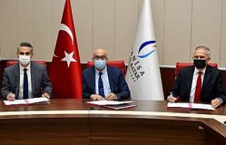 ’Yunus Emre Kitap Kumbarası’ projesi protokolü...