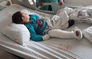 Yürüyen merdivene sıkışan 4 yaşındaki Tayfun...