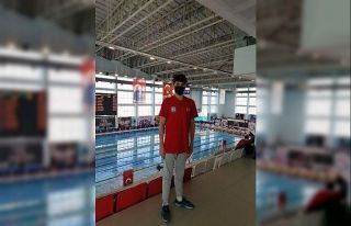Yüzme milli takımına seçilen Gelirli’nin hedefi...