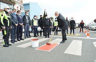 Zebra geçide kırmızı işaret