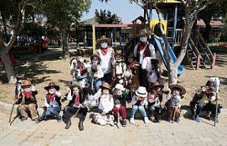 120 çocuk 23 Nisan’ı Masal Köyü’nde kutladı