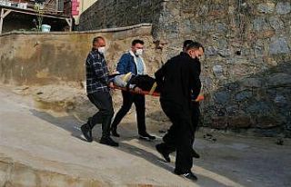 14 yaşındaki çocuk merdivenlerden düşerek yaralandı