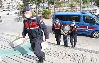 15 yıl kesinleşmiş hapis cezası bulunan hükümlü...