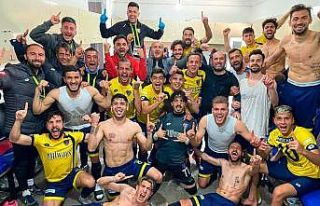 1928 Bucaspor yeniden lider