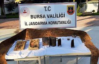 2000 yıllık tarihi eserler ele geçirildi