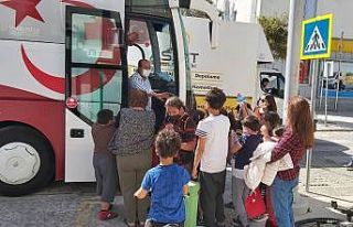 23 Nisan Çocuk Otobüsü Datça’da çocukları...