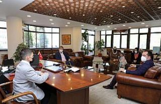 23 Nisan çocukları makam koltuğunda