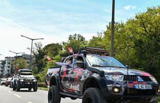 23 Nisan’a özel 4x4’lük kutlama