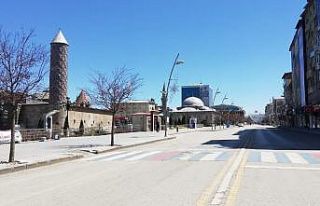 23 Nisan’da bu yıl Erzurum sessizliğe büründü