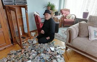 50 yılda 3 bin kaset biriktirdi