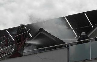 5 yıldızlı bir otelin çatı katında çıkan yangın...