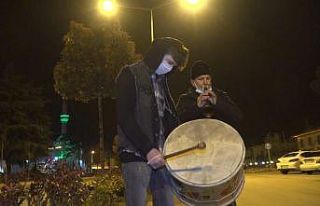 77 yıllık geleneği davul zurna eşliğinde “türkülerle”...