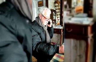 81 yaşındaki mimarı 88 bin dolar dolandırırken...