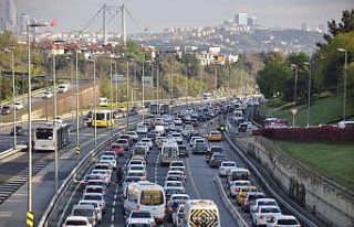 82 saatlik kısıtlama sonrası 15 Temmuz Şehitler...