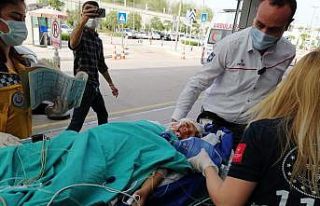 8 yaşındaki kız tabancayla oynarken kendi kendini...