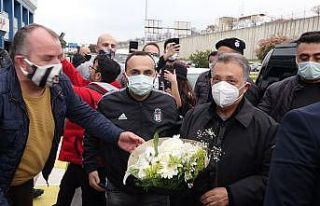 Ahmet Nur Çebi: “Herkes karşımızda ama biz yine...