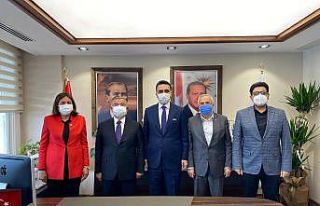 AK Partili vekillerden İstanbul çıkartması